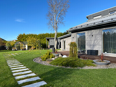 Astekividest jalgraja ehitamine.